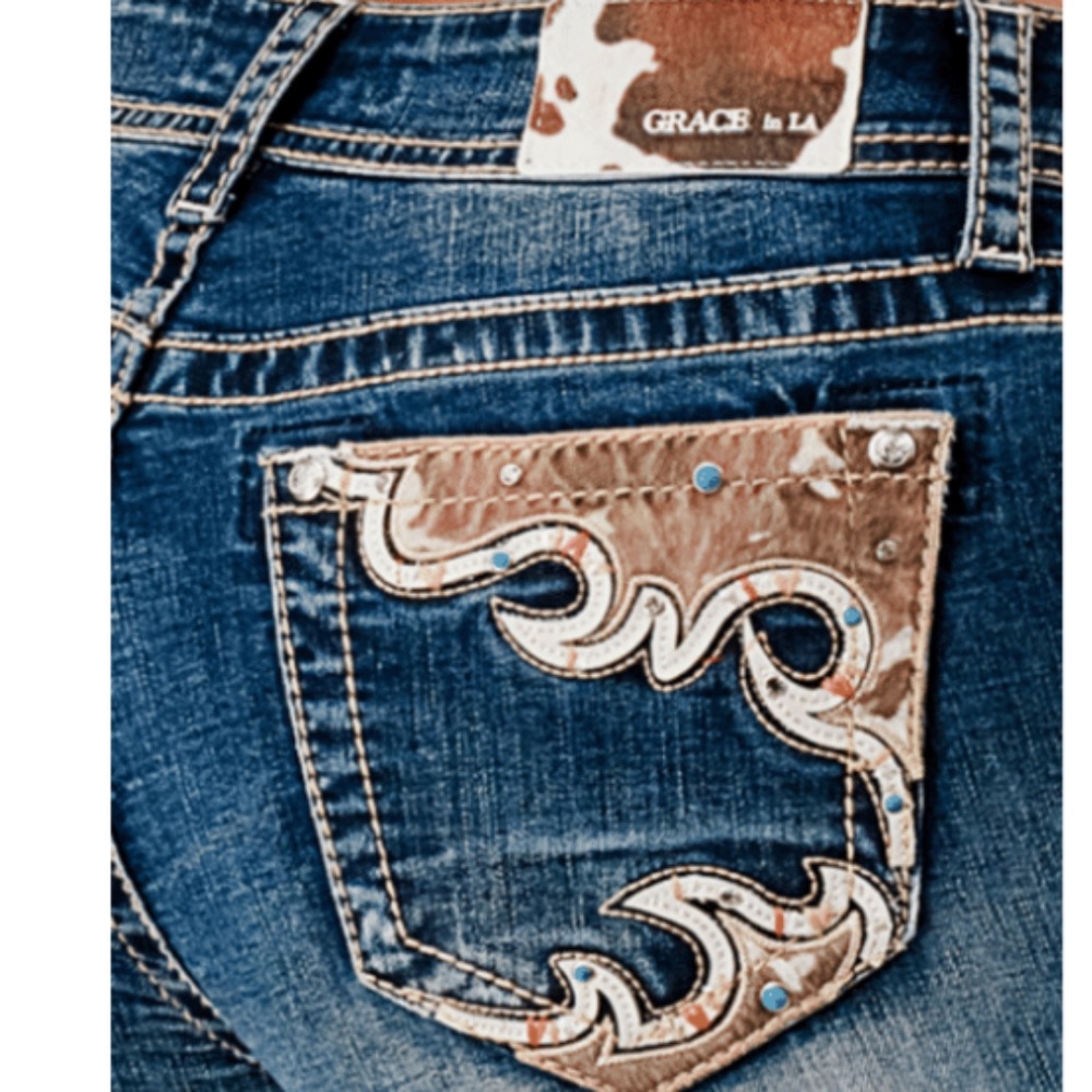 NWT Grace in LA bootcut with embellished  back pockets